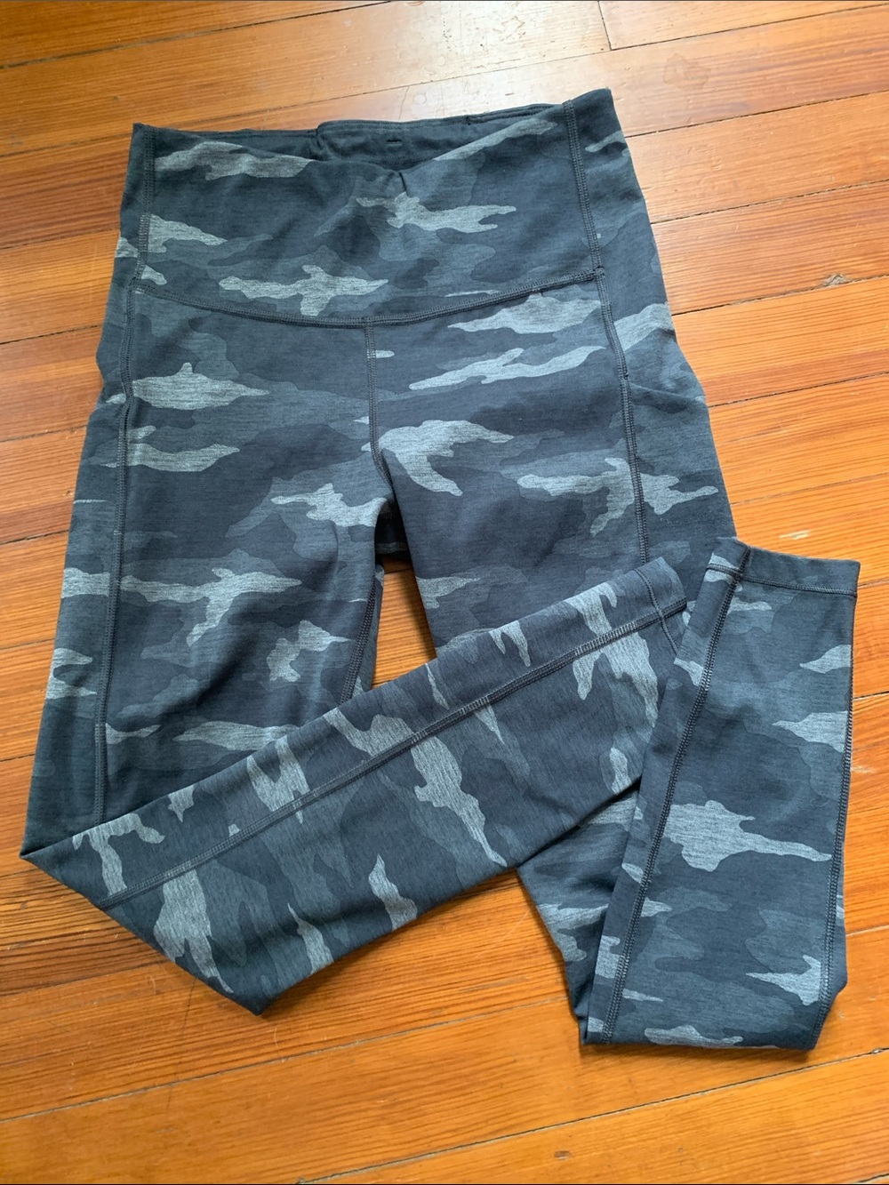 Women Camo Print Leggings - Black/Grey